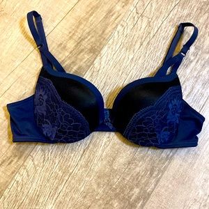 Maidenform padded push up bra